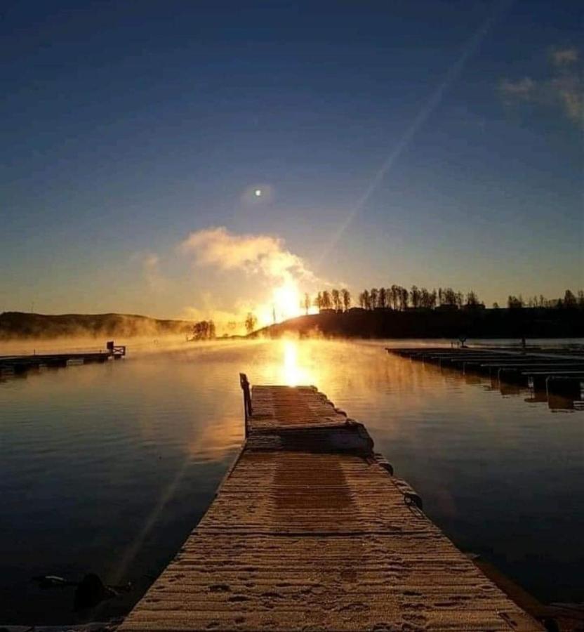 Mysig timmerstuga med braskamin nära Hovfjället Torsby Exteriör bild